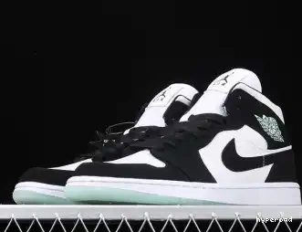 Hyperoad TINT AIR BLACK (GS) TEAL JORDAN 1 MID WHITE 0426